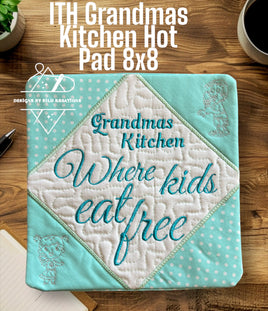 ITH GRANDMAS KITCHEN HOT PAD 8X8