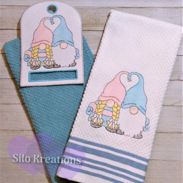 Silo Gnome Couple (5x5) SET with matching ITH Towel Holder (5x7)